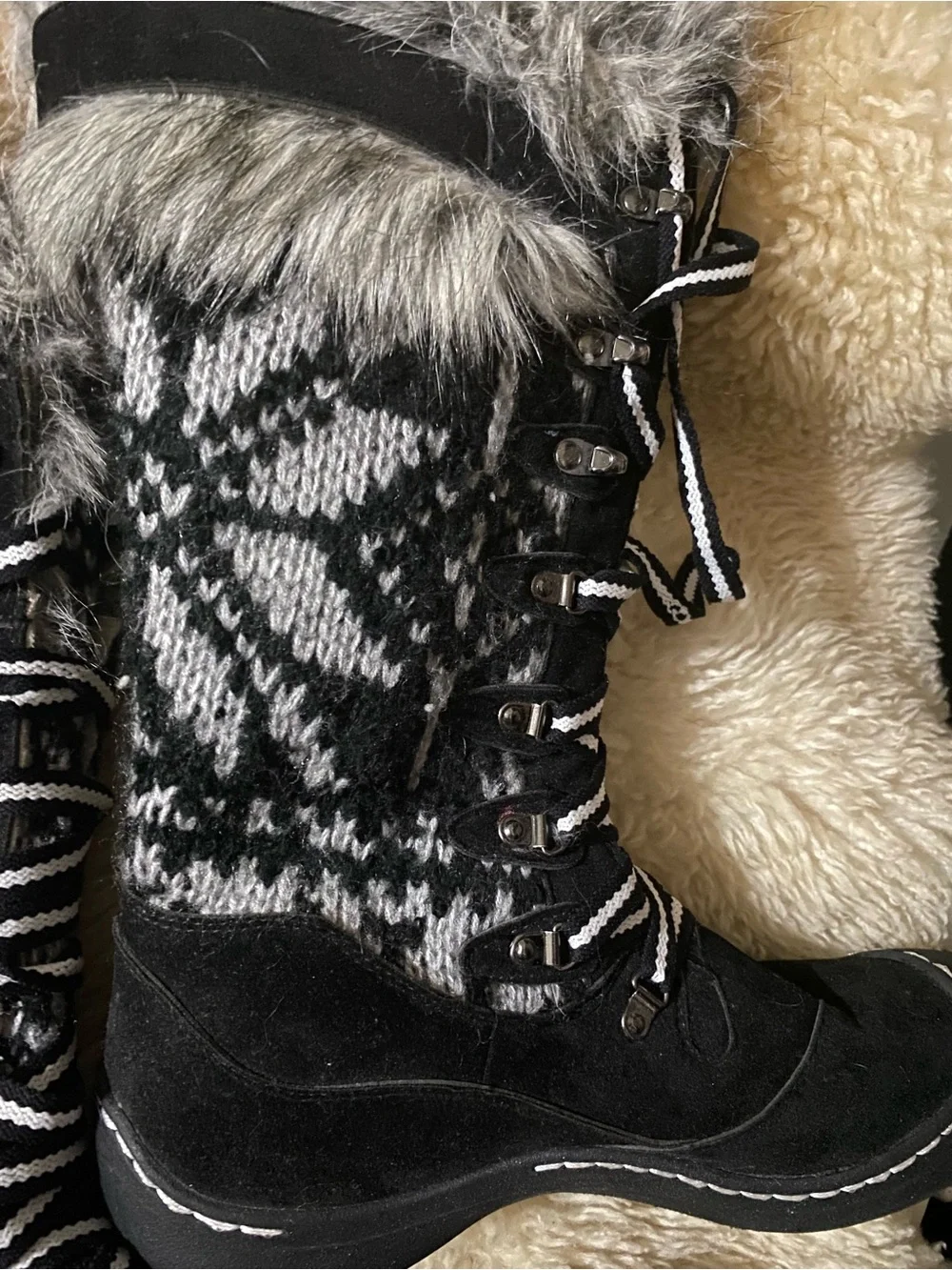 Muk Luks Black Fair Isle Knit Winter Boots Faux  Trim Lace Up Women's Size 9 New